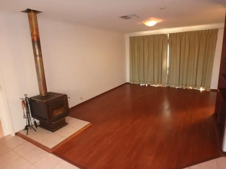 Second view of Homely house listing, 8 Mayo Court, Parkwood WA 6147
