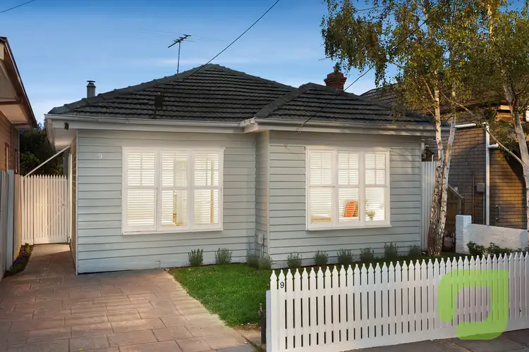 9 Empress Avenue, Kingsville VIC 3012
