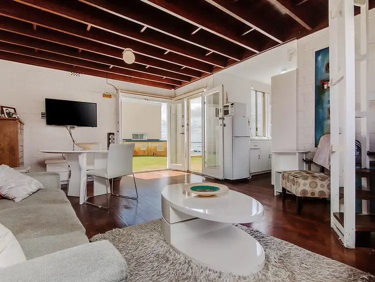 2/166 Arcadia Drive, Shoalwater WA 6169