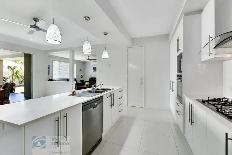 Second view of Homely house listing, 3 Eileen Close, Thornlands QLD 4164