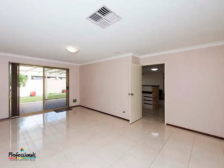 Fourth view of Homely house listing, 7 Felicia Court, Dianella WA 6059