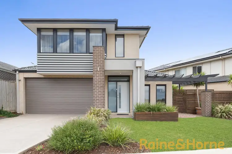 49 RIVIERA DRIVE, Hillside VIC 3037