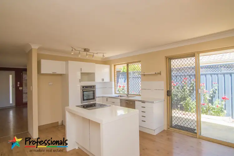 2/66 Kathleen Street, Bassendean WA 6054