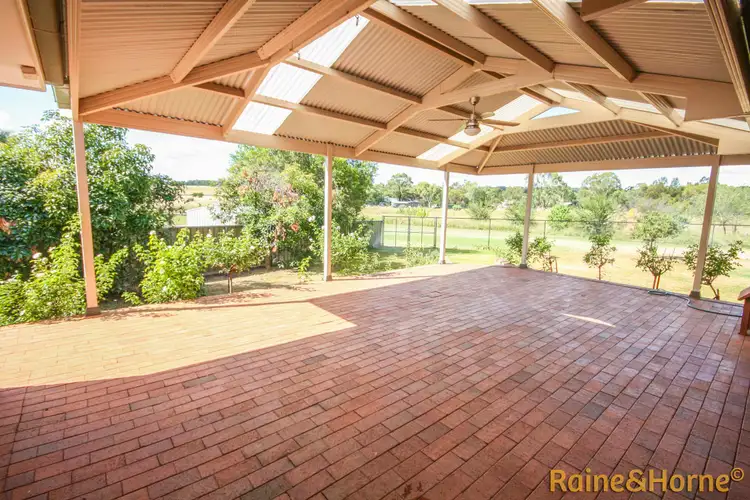 11 Loane Place, Dubbo NSW 2830