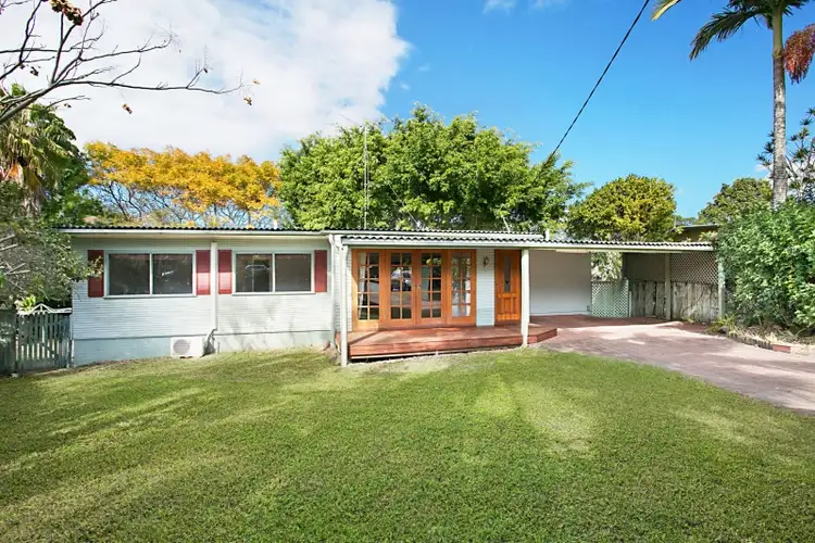 7 The Glen, Southport QLD 4215