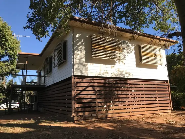 15 Flight Drive, Moranbah QLD 4744