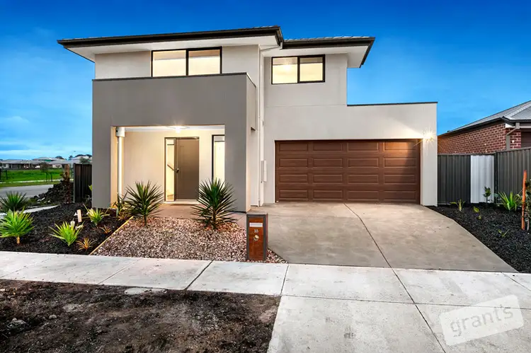 Main view of Homely house listing, 33 Canmore Street, Cranbourne East VIC 3977