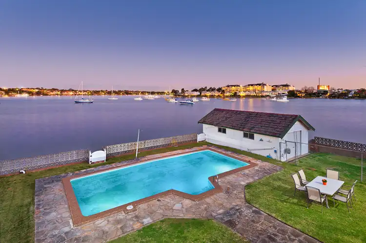 27 Dorking Road, Cabarita NSW 2137