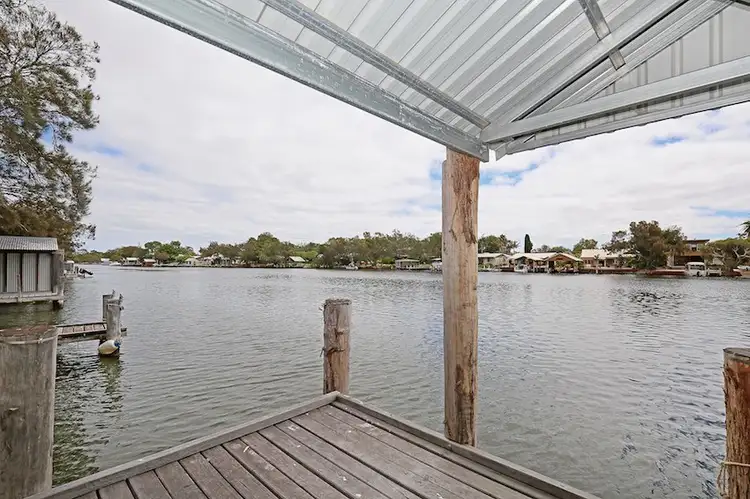 19 Banksia Terrace, South Yunderup WA 6208