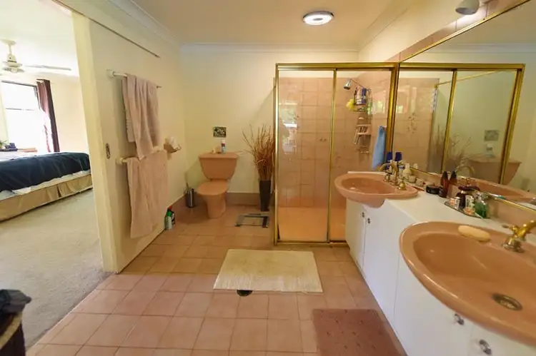 Sixth view of Homely house listing, 4 Idolou Crt, Mudgeeraba QLD 4213