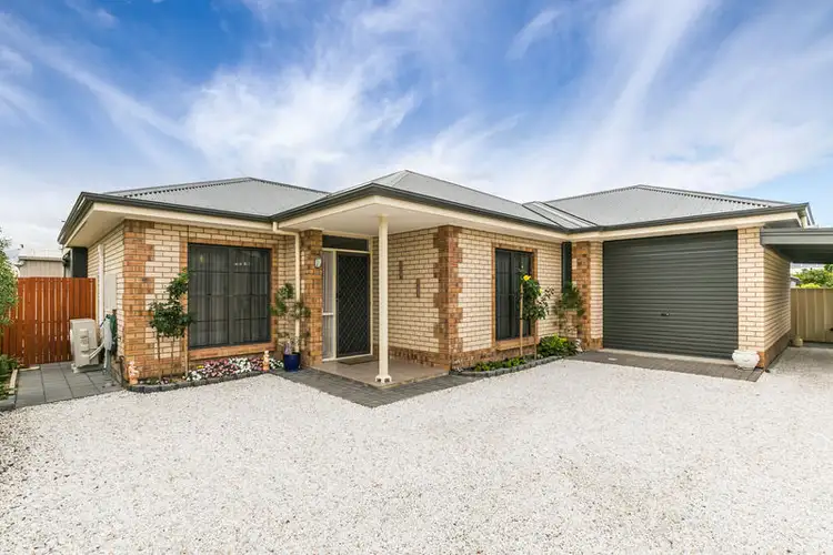 15a Nilpena Avenue, Park Holme SA 5043