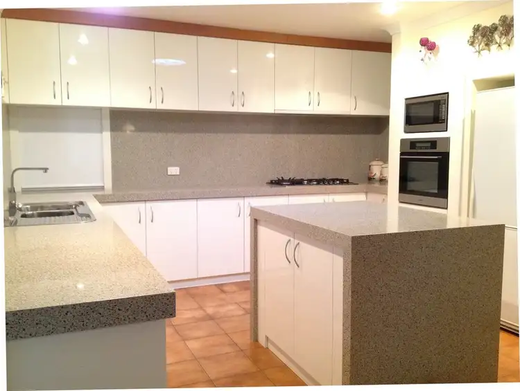 Seventh view of Homely house listing, 5 Sylvan Court, Singleton WA 6175