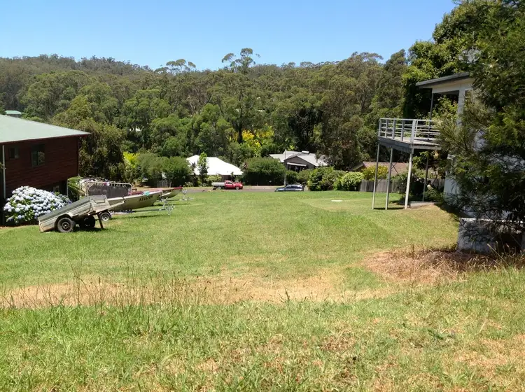 30 Kurrajong Crescent, Conjola Park NSW 2539