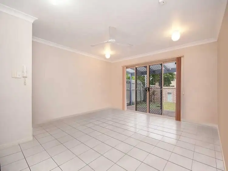 Third view of Homely townhouse listing, 5/62 Bowen Road, Rosslea QLD 4812