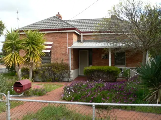 16 Britannia Street, Katanning WA 6317