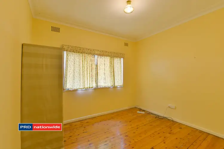 Sixth view of Homely house listing, 8 Cambridge Street, Tamworth NSW 2340