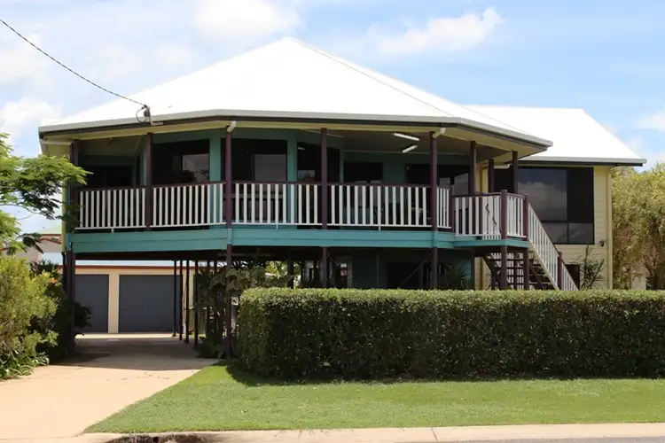 42 Lihs Street, Elliott Heads QLD 4670