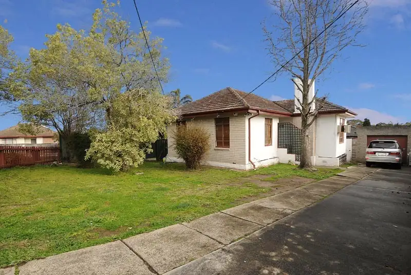 Main view of Homely house listing, 32 Lexton Avenue, Dandenong VIC 3175