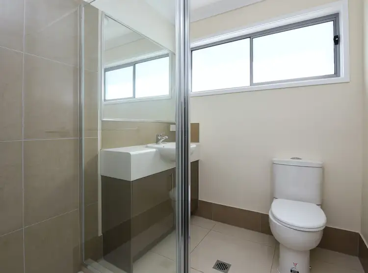 Seventh view of Homely semi-detached listing, 1/30a Alpine Court, Cranley QLD 4350