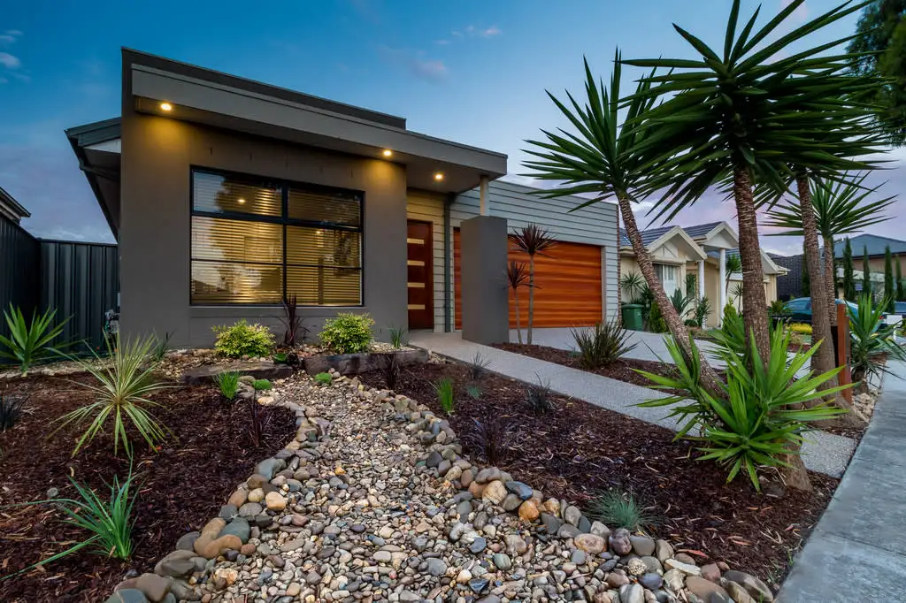 Main view of Homely house listing, 5 Grove Road, Craigieburn VIC 3064
