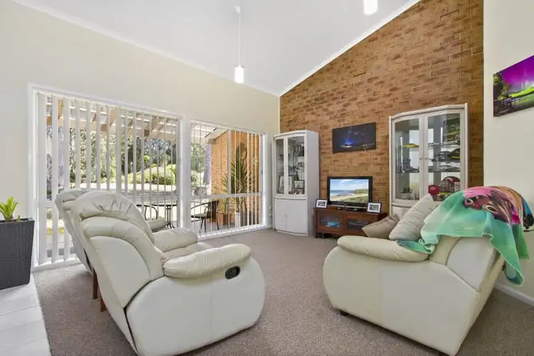 Third view of Homely unit listing, 3/6 Lisa Place, Sunshine Bay NSW 2536