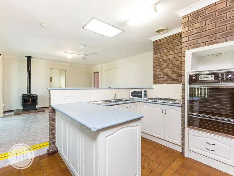 Fifth view of Homely house listing, 3 Piper Place, Bateman WA 6150