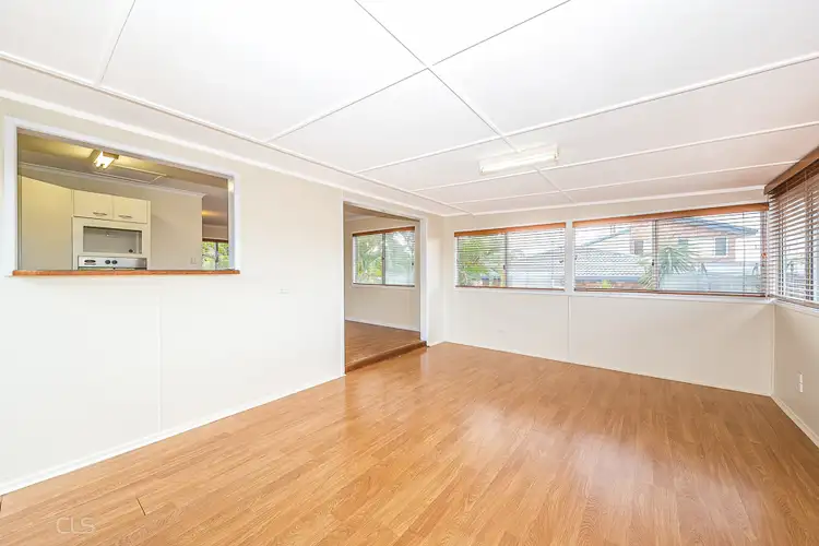 Fifth view of Homely house listing, 7 Pembroke Place, Banksia Beach QLD 4507