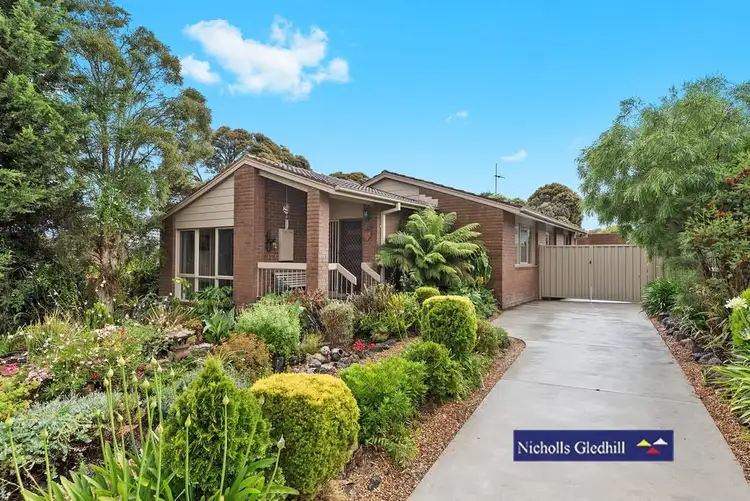 Main view of Homely house listing, 3 Rhyl Close, Endeavour Hills VIC 3802