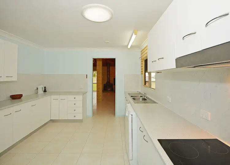 Sixth view of Homely house listing, 19 High Point Rd, Dundowran QLD 4655