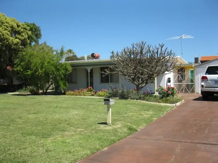 3 Calm Court, Safety Bay WA 6169