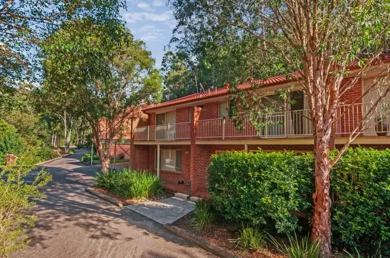 Main view of Homely townhouse listing, 18/10-12 Albert Street, Ourimbah NSW 2258