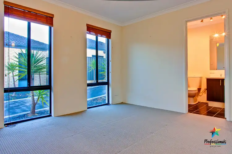 Sixth view of Homely house listing, Unit 2/7 Burdham Way, Balga WA 6061