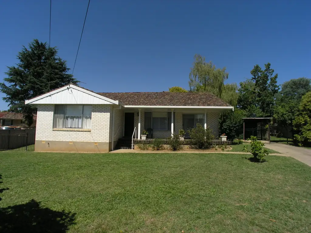 Main view of Homely house listing, 11 Benelong Place, Orange NSW 2800