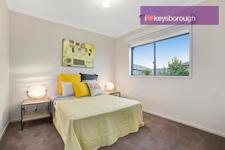 Fifth view of Homely house listing, 8 Bluebell Way, Keysborough VIC 3173