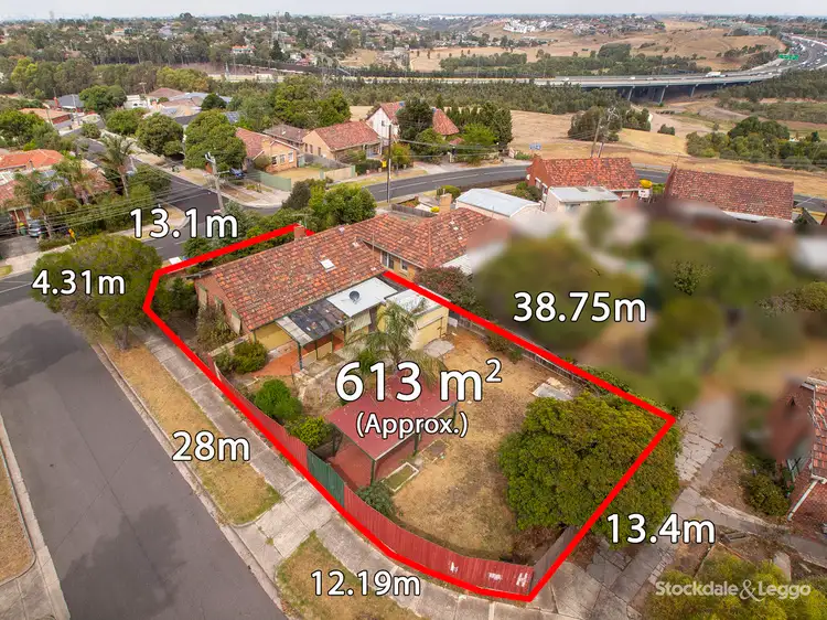 40 Sunset Boulevard, Jacana VIC 3047