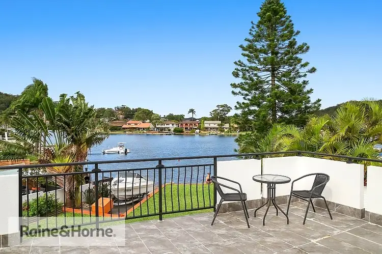 4 Mainsail Avenue, St Huberts Island NSW 2257