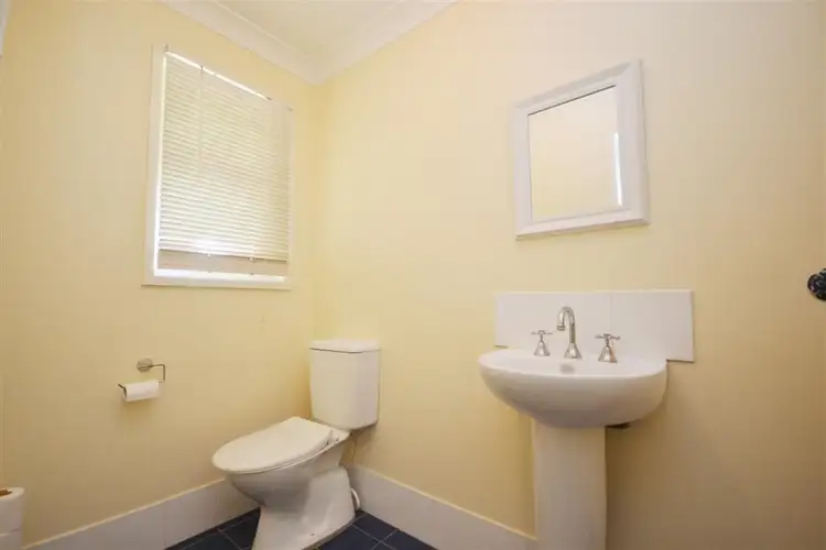 Fifth view of Homely house listing, 37 Tallais Close, Worrigee NSW 2540