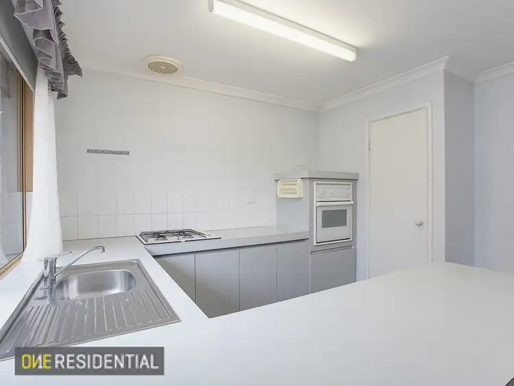Seventh view of Homely house listing, 3/2-4 Tehani Close, Cooloongup WA 6168