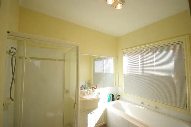 Sixth view of Homely house listing, 31 Maryrose Crescent, Endeavour Hills VIC 3802