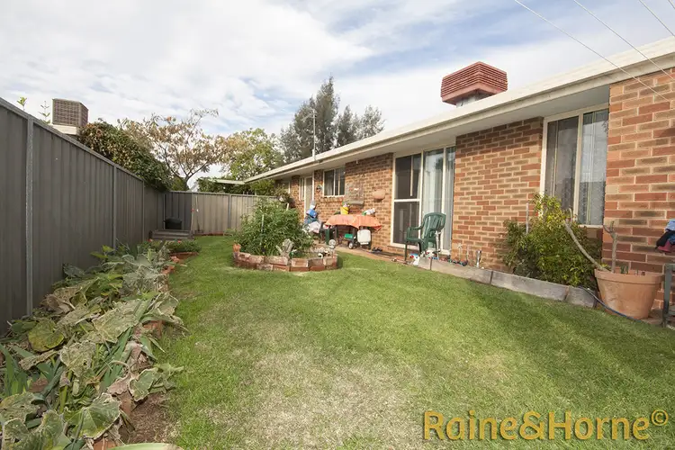 Fifth view of Homely semi-detached listing, 4A Robinson Avenue, Dubbo NSW 2830