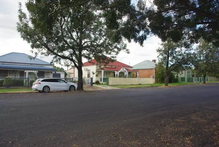 Sixth view of Homely house listing, 85 Swift Street, Wellington NSW 2820