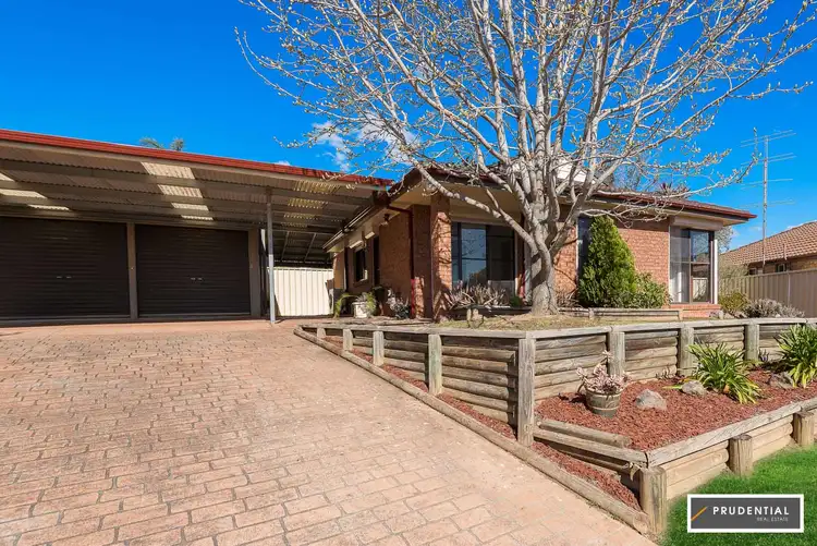 10 Prospero Close, Rosemeadow NSW 2560