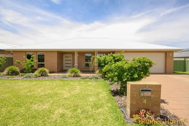 4 Ritz Place, Dubbo NSW 2830