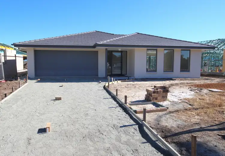 14 Glenview Drive, Wauchope NSW 2446