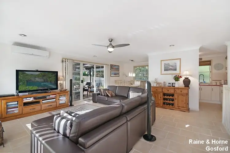 Third view of Homely townhouse listing, 28/11 Berrys Head Road, Narara NSW 2250