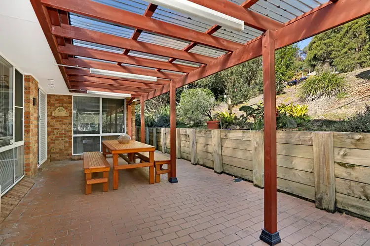 38 Sheringa Grove, Cordeaux Heights NSW 2526