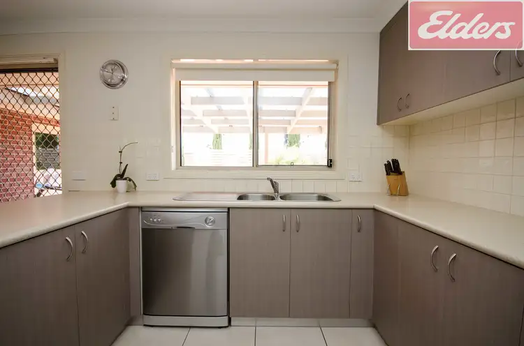 Fifth view of Homely house listing, 4 Hemlock Court, Baranduda VIC 3691
