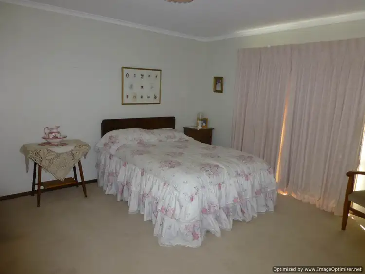 Sixth view of Homely house listing, 2/2 Freeman Street, Bairnsdale VIC 3875