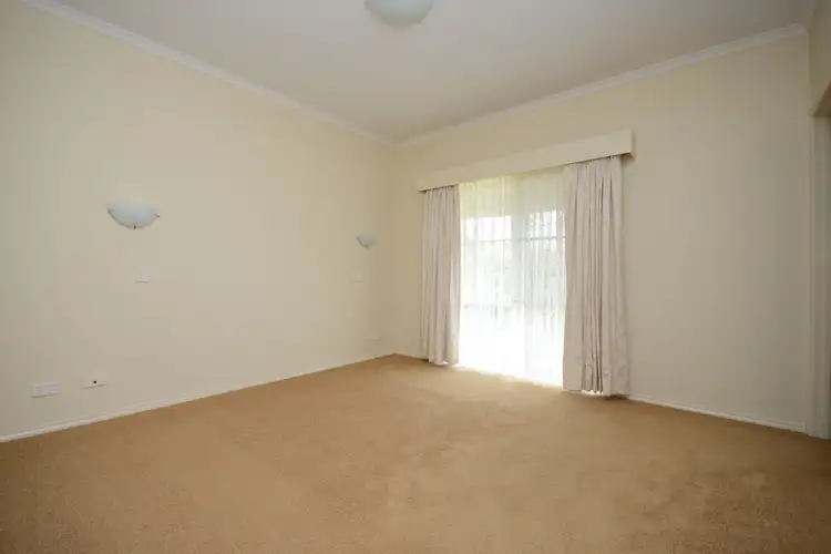 Seventh view of Homely house listing, 39 TIMBARRA DRIVE, Eastwood VIC 3875