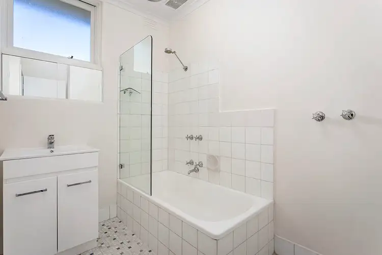 Fifth view of Homely apartment listing, 5/4-6 Auburn Grove, Hawthorn East VIC 3123